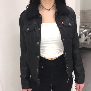 Levi’s Women’s XS Fleece Lined Leather Jacket OBO